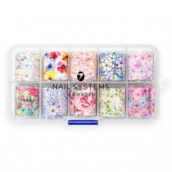 Dreamy Petals Foil Box innehåller 10 transferfolier med färgglada och pastelliga blommor. Flera designer har transparent bakgrun