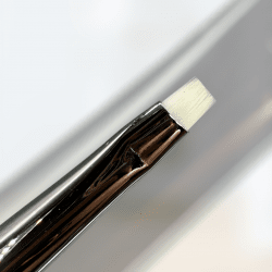 One Stroke Rak Vit – Borste för rengöring av gellack i ett drag