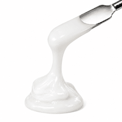 Toffee Builder Gel Coconut Crisp – white builder gel on a spatula