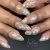 En högpigmenterad nail art gel i vitt som är perfekt för tunna linjer, swirls och detaljerad nail art. Appliceras ovanpå valfri