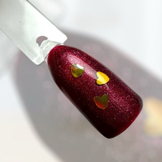 Glitter Heart Gold – Thin, gold shimmering hearts to add an elegant and playful touch to nail designs.