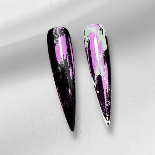 Transparent gelé på flaska som härdas och lämnar en klistrig yta för perfekt fäste av transfer foil. Ger skarpa och jämna foil-d