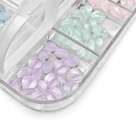 Glass Petals Box, lila och mintgröna kronblad