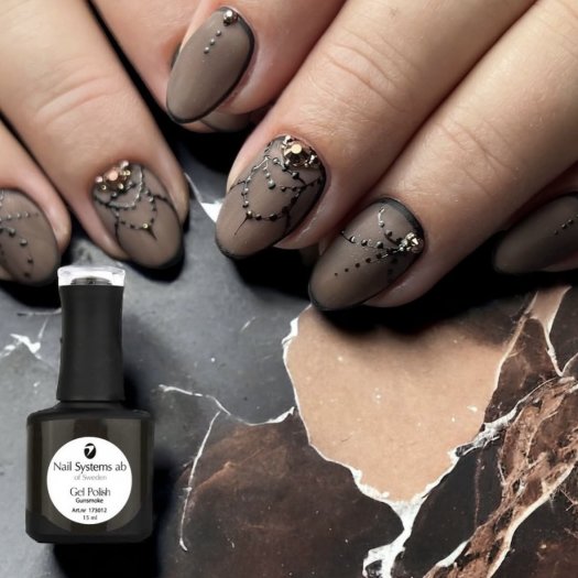 Gunsmoke Deep gray tone with a smoky brown-gray undertone – it is not a cold gray but has warmth from brown pigments.