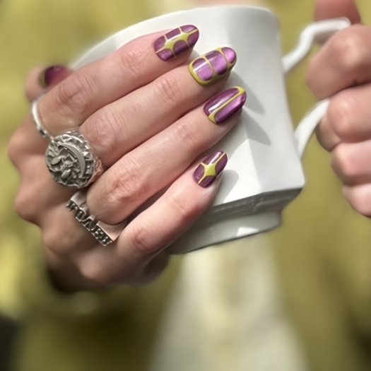Nail art med Kimpact och Kimono från The Kim Collection