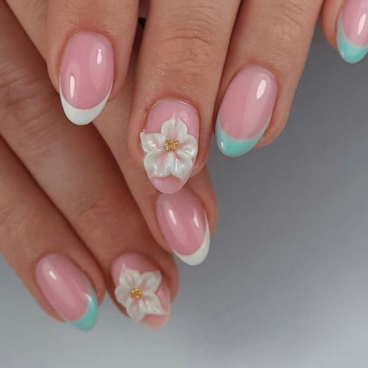 Sweet Mallow is a fresh light pink builder gel from the Toffee series. Ideal for overlays, extensions and soft one-color nails w