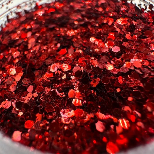 Glit-Mix Crimson Cheer is a deep red glitter in mixed sizes – perfect for Christmas-inspired designs. 5g jar. Use in glue