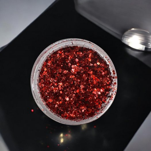 Glit-Mix Crimson Cheer is a deep red glitter in mixed sizes – perfect for Christmas-inspired designs. 5g jar. Use in glue