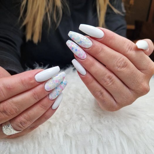 Nail Systems of Sweden Frosty Flakes Glittergel – Färdigblandad glittergelé i en frostigt glad mix