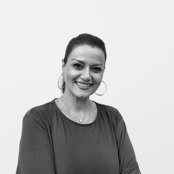 Maryam, lärare hos Nail Systems of Sweden